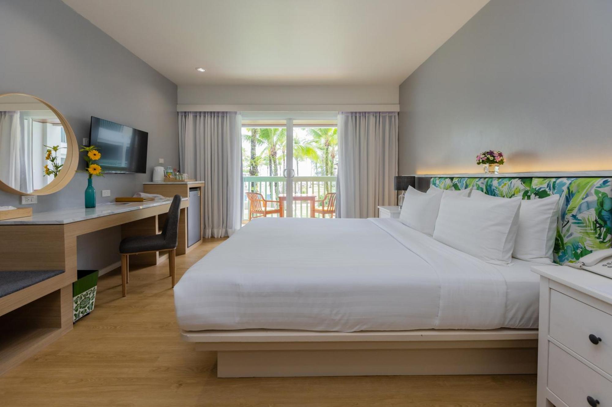 The Briza Beach Resort, Khao Lak Sha Extra Plus Exterior foto